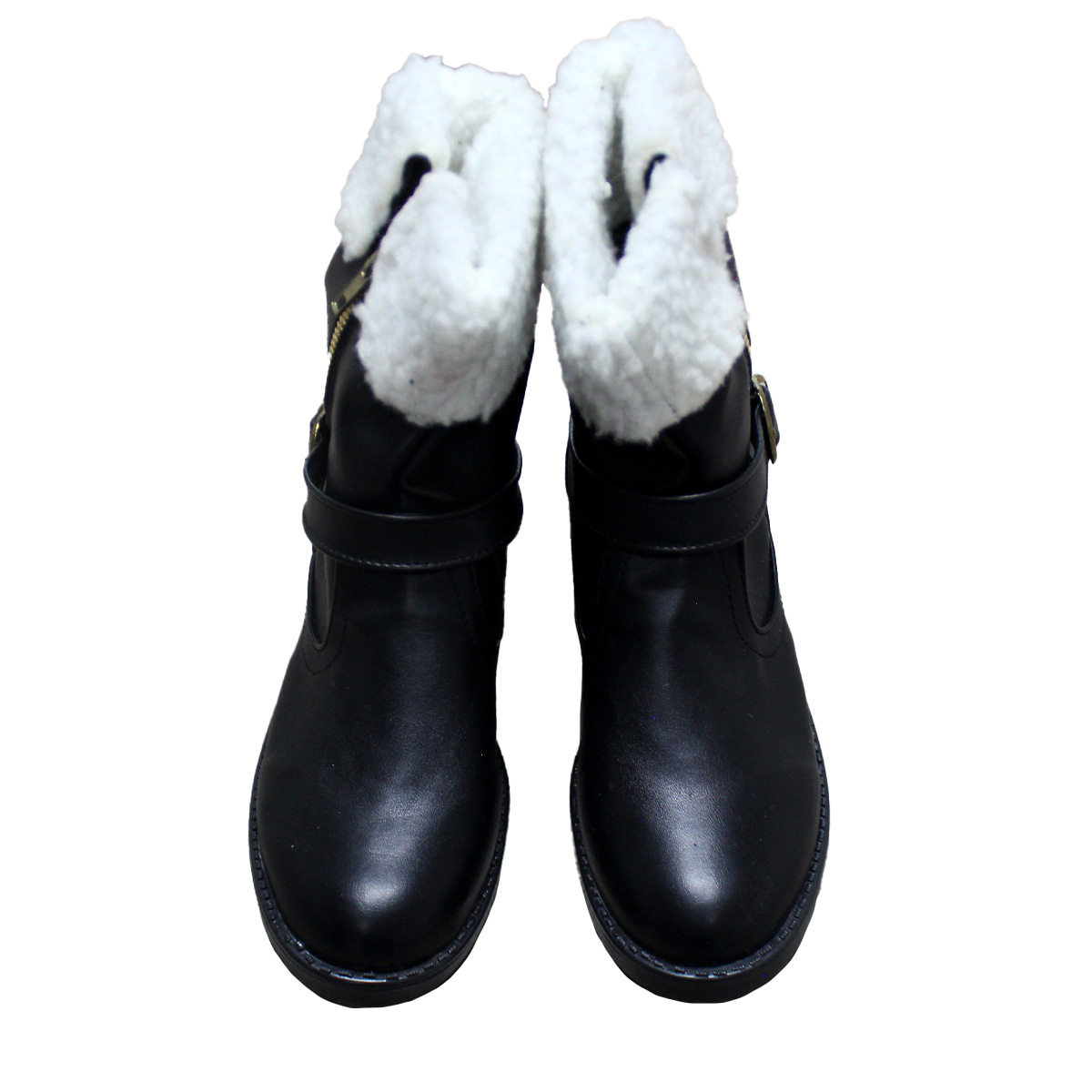 Imagen real de Bota negra de mujer con peluche externo